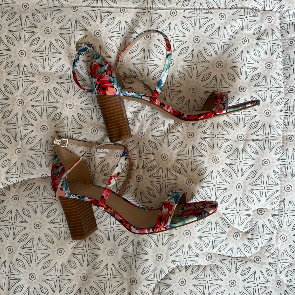 kelly & katie heels